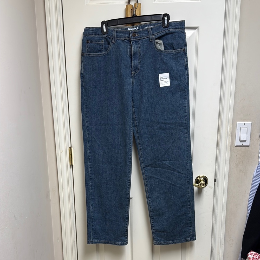 Sonoma Blue Relaxed Jeans with Classic Cotton Denim